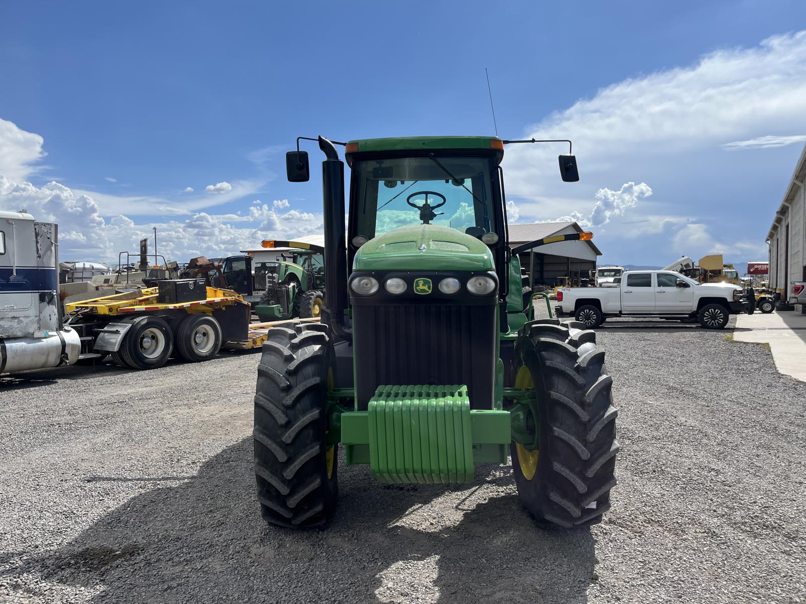 ./imagenes/INVOICE/2019/17361/TRACTOR JOHN DEERE 8320 (6).JPG